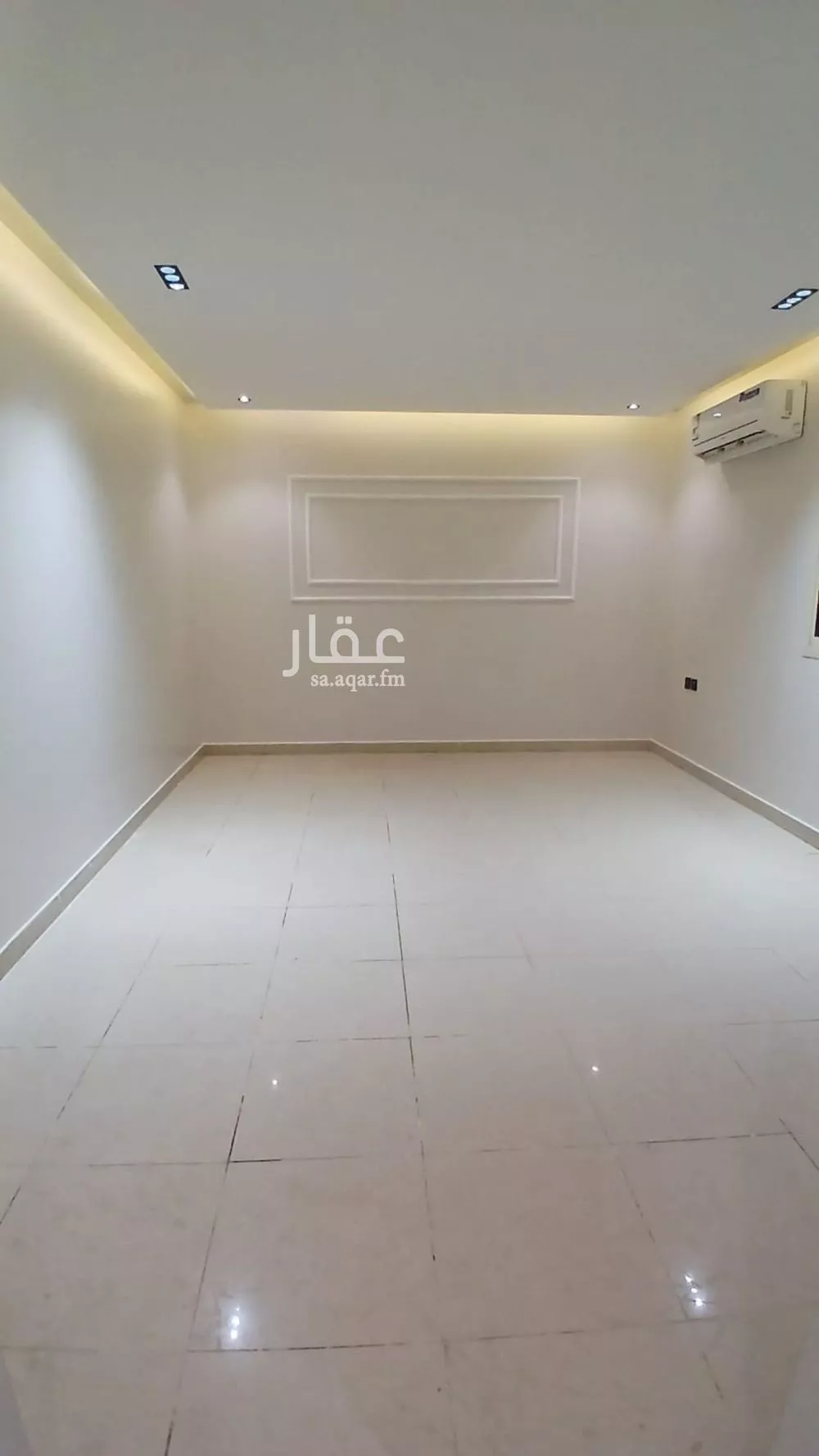 شقة 1 غرف في الملقا 5