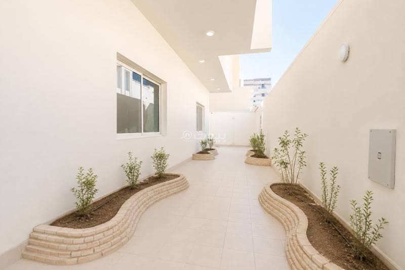 4 bedroom villa in Al Sahafah, Riyadh 6