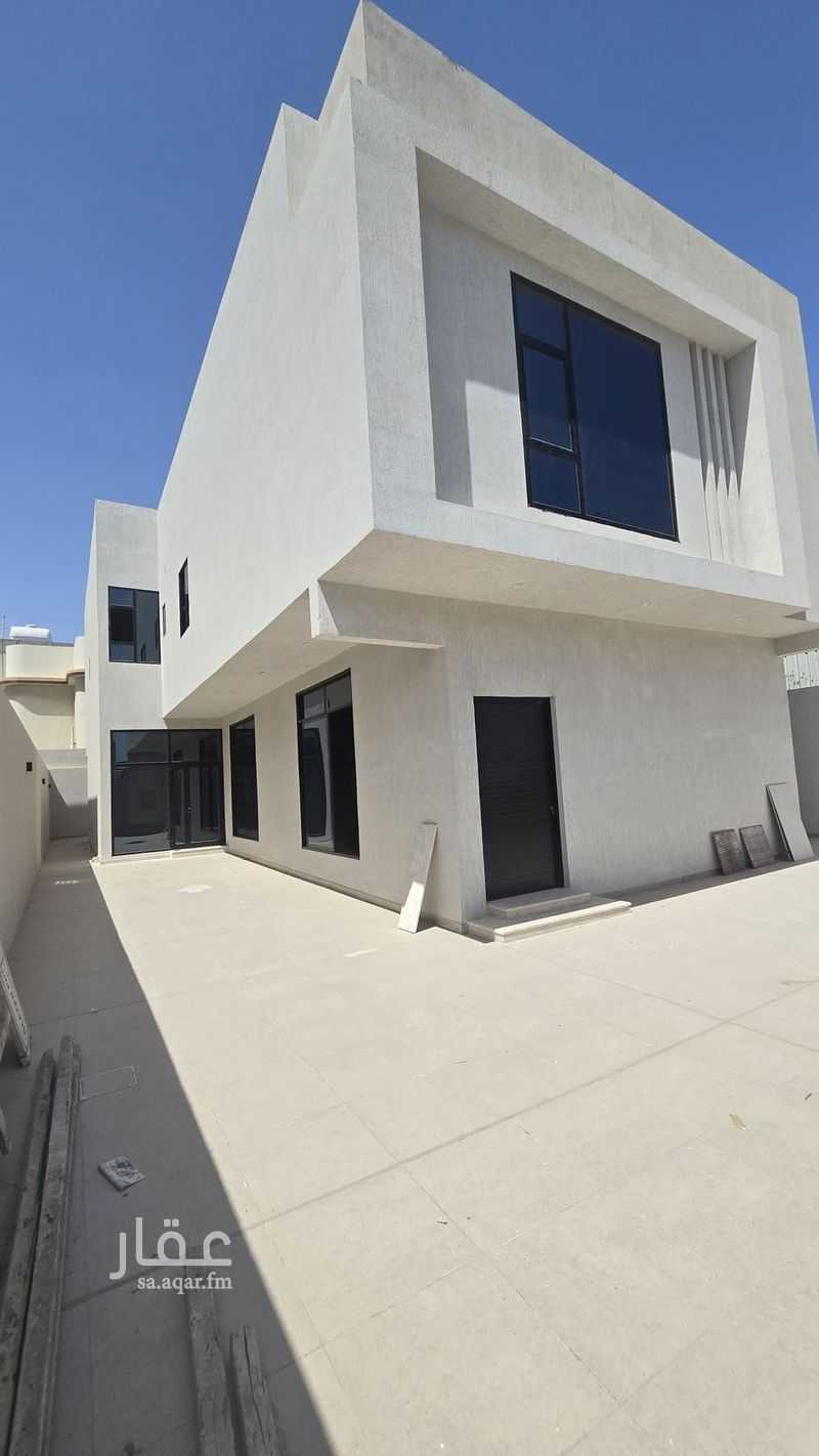 5 bedroom villa in Doha Al Janubiyah, Eastern Province 2