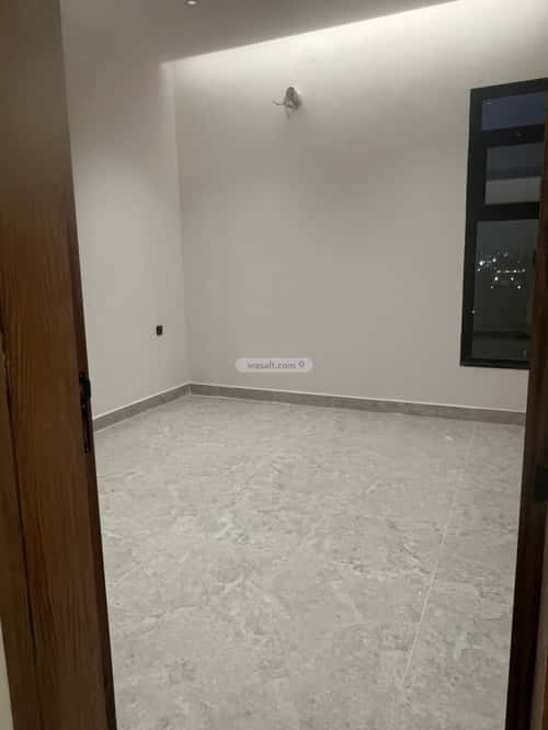 4 bedroom apartment in Al Rawdah, Eastern Province 3
