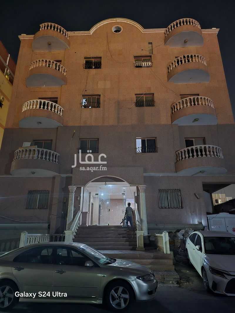 56 bedroom building in Al Ruwais, Jeddah 4