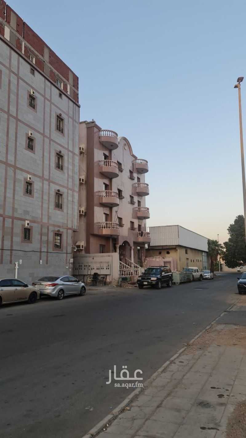 56 bedroom building in Al Ruwais, Jeddah 3