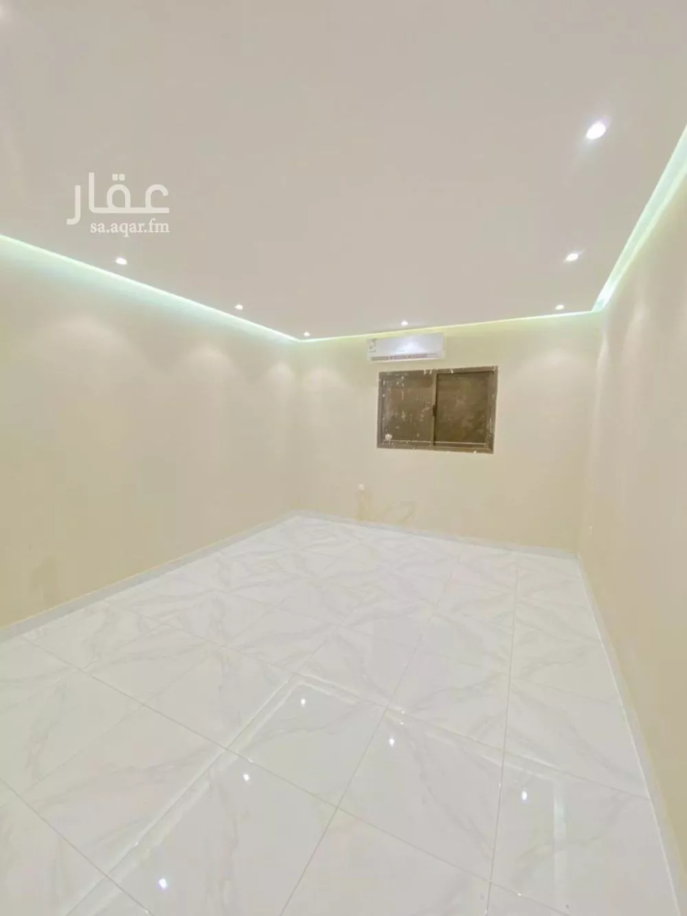 1 bedroom floor in Al Maseef 7