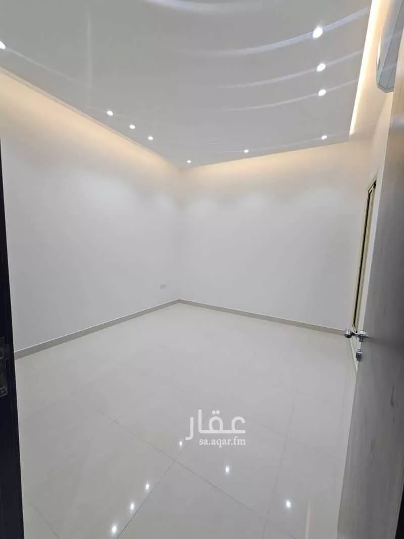3 bedroom floor in Al Narjis 5