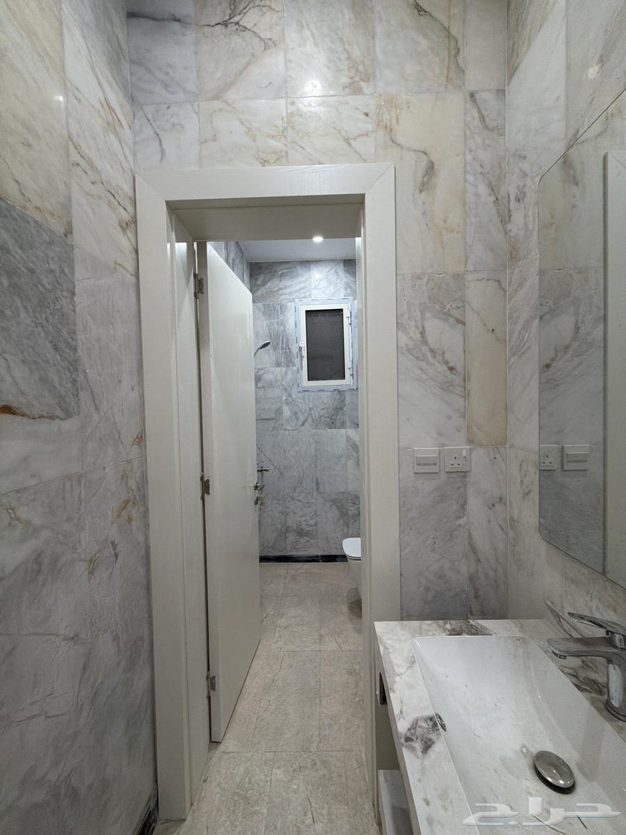 3 bedroom apartment in Mudhainib, Madinah 8