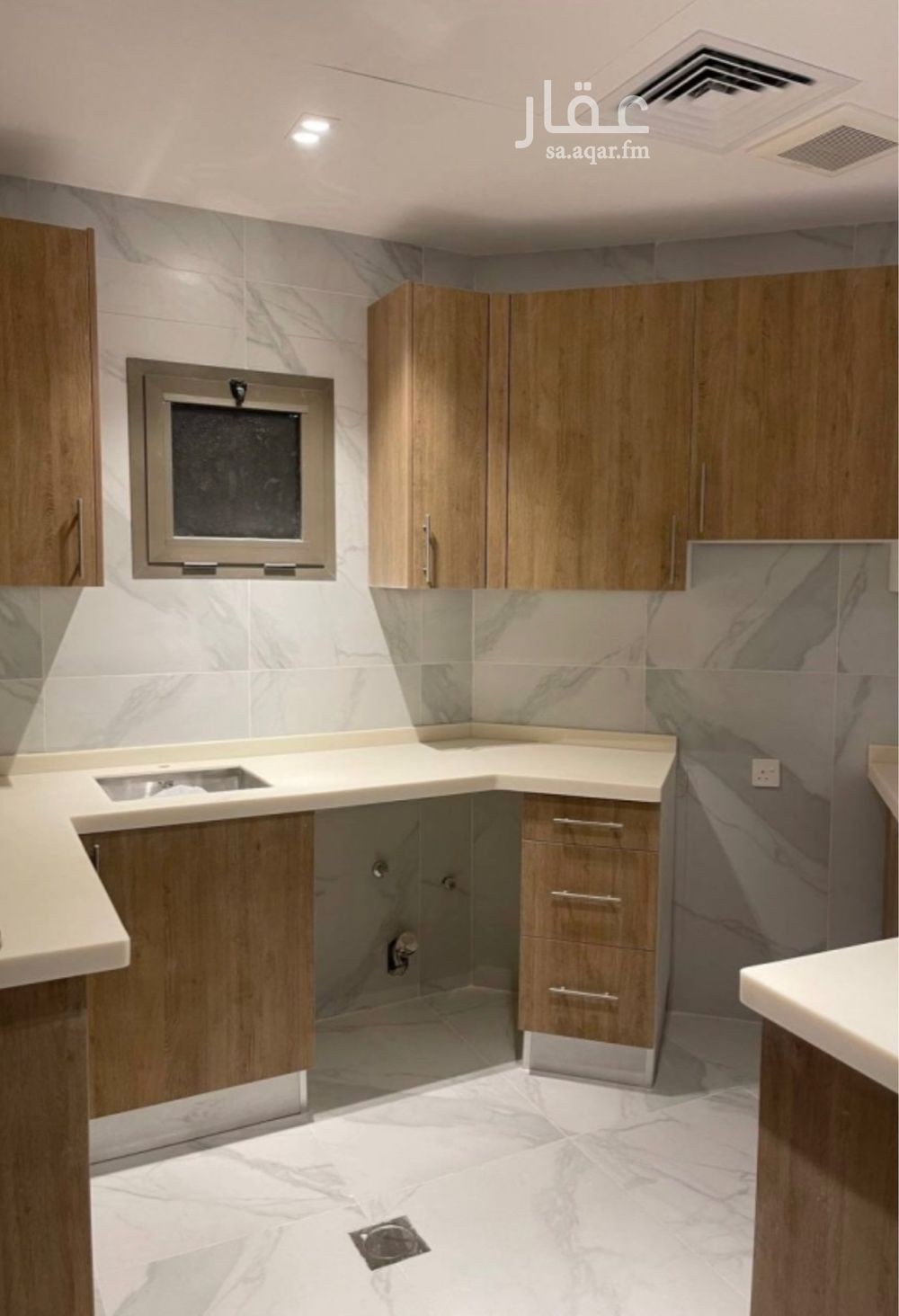 2 bedroom apartment in Al Ruwais, Jeddah 8