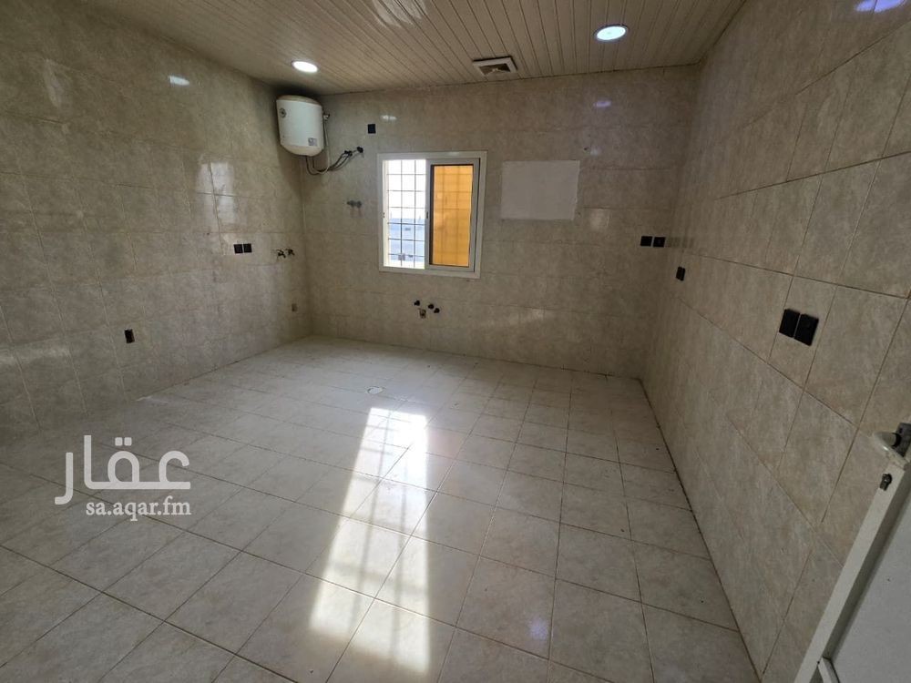 3 bedroom apartment in Dahiat King Fahd, Eastern Province 2