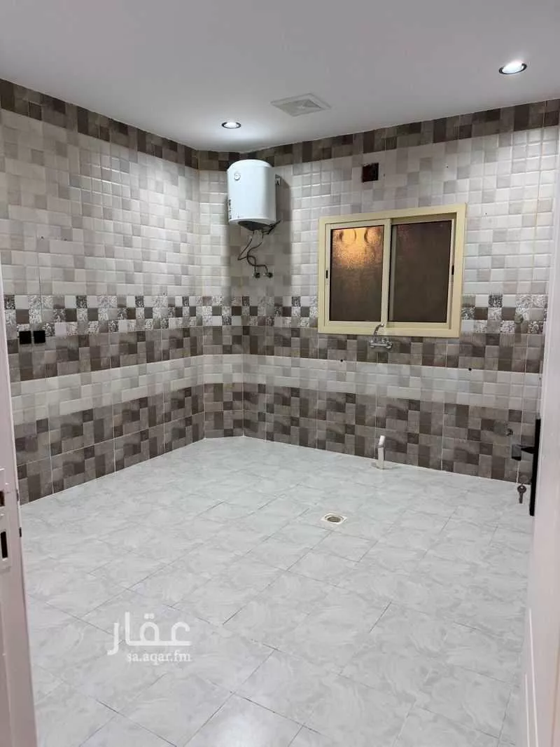 5 bedroom floor in Al Rimal 2