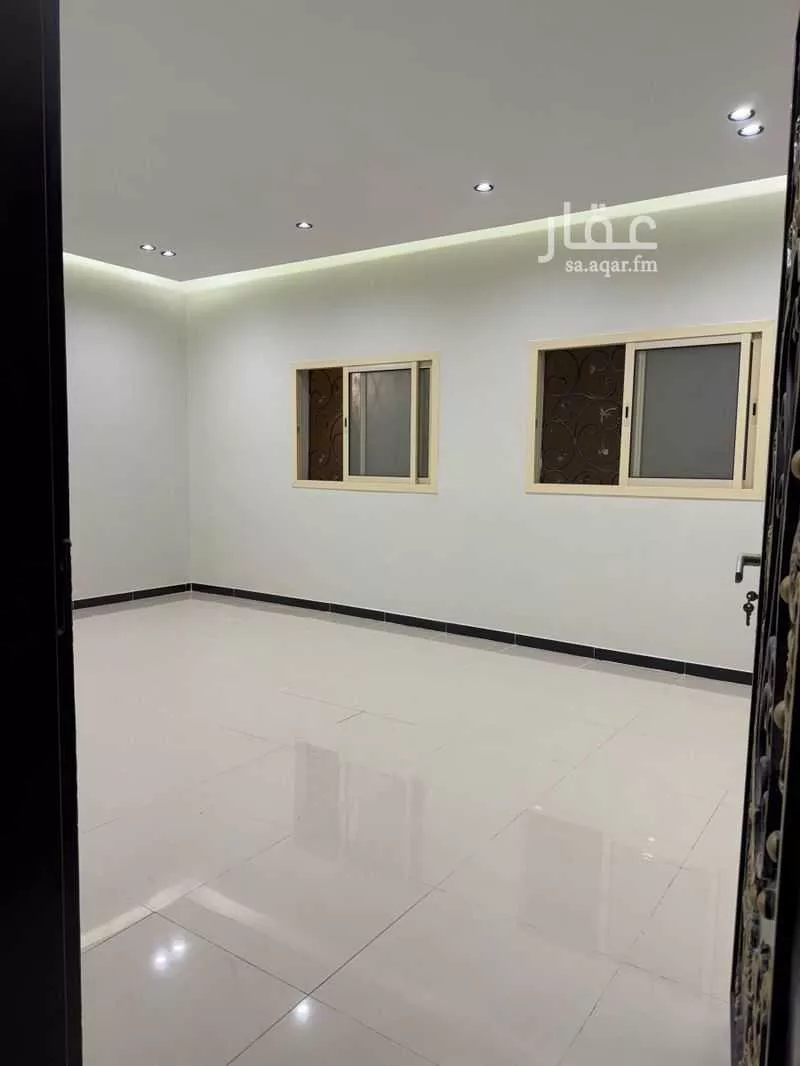 5 bedroom floor in Al Rimal 3