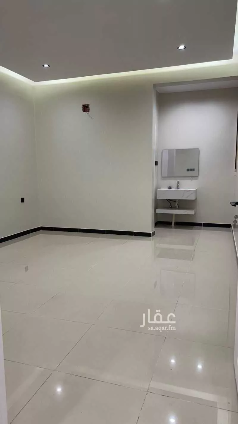 5 bedroom floor in Al Rimal 8
