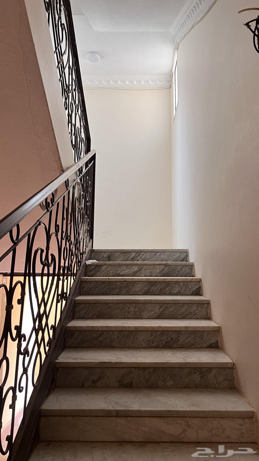 16 bedroom villa in Al Munsiyah 12
