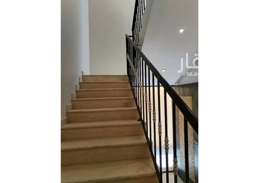 2 bedroom apartment in Al Mahdiyyah 4