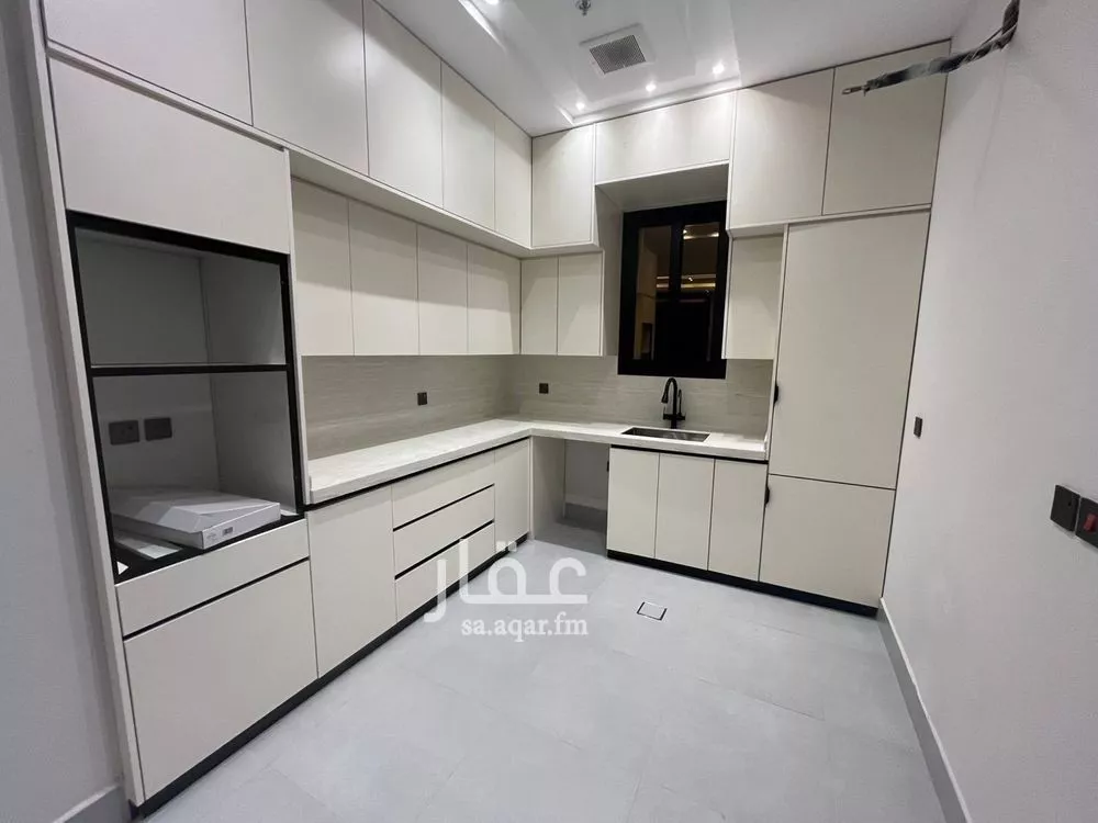 3 bedroom apartment in Al Narjis 3