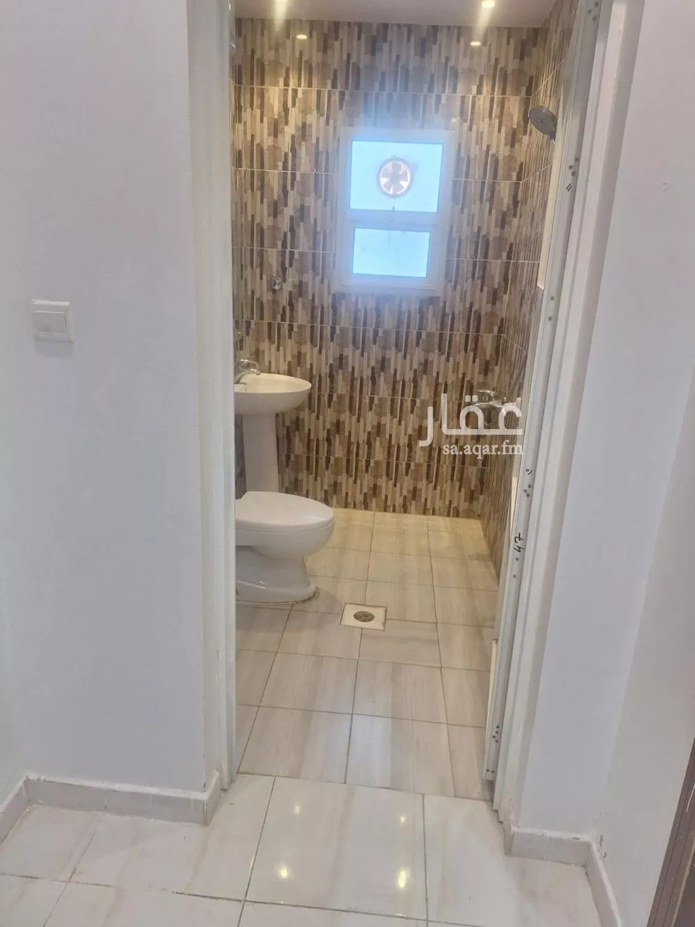 3 bedroom floor in Al Aridh 10
