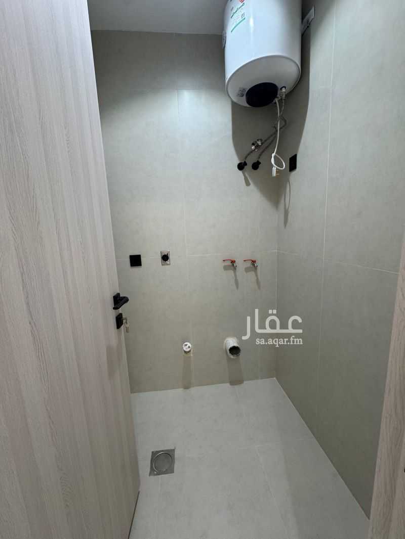 4 bedroom apartment in Tebah Subdivision, Eastern Province 8