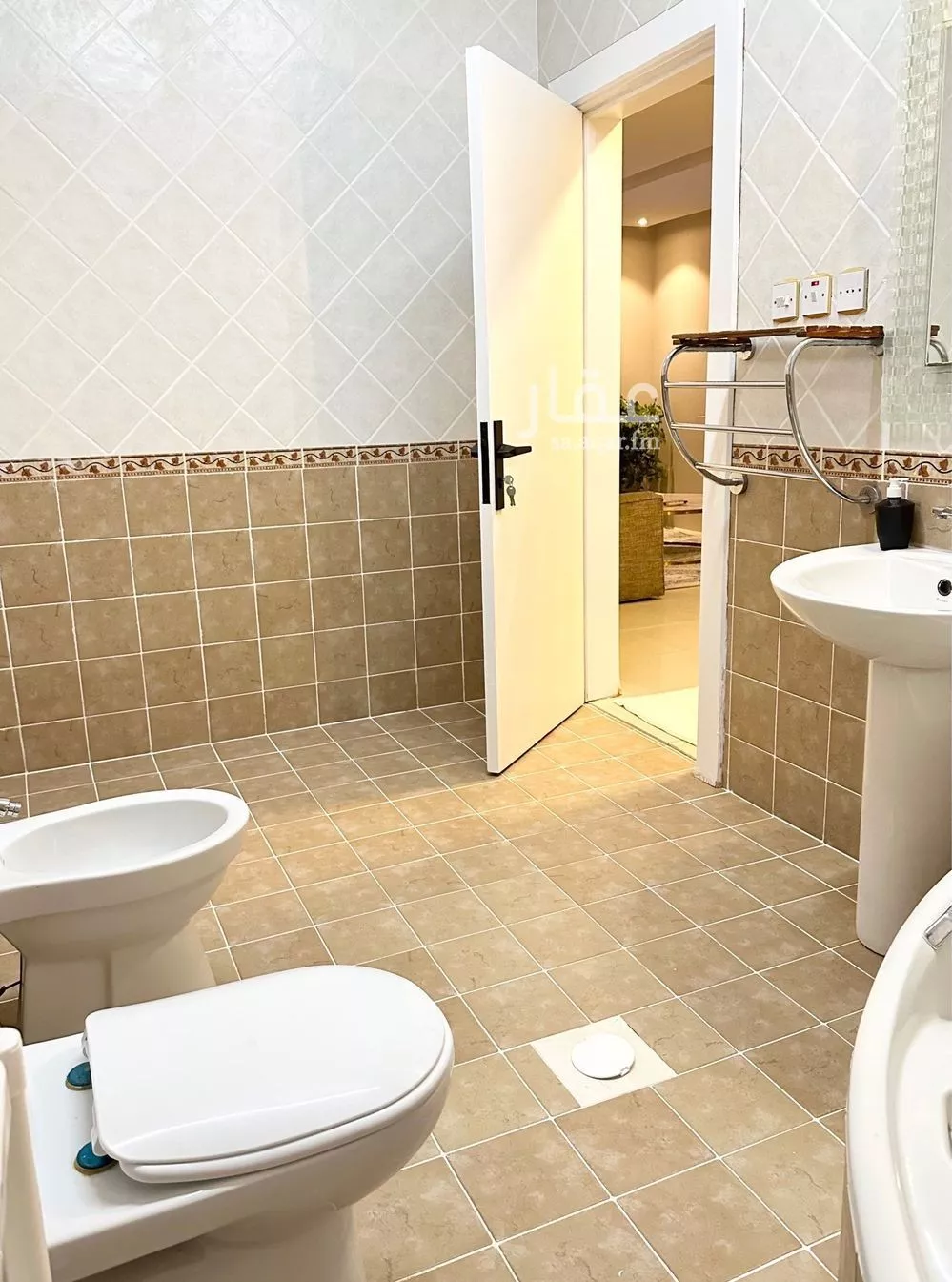 3 bedroom apartment in Al Narjis 8