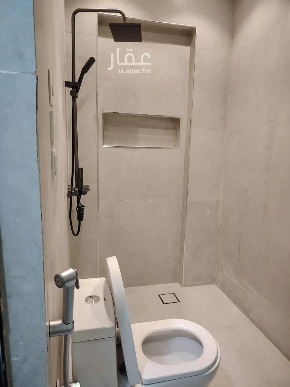 1 bedroom apartment in Al Qairawan 6