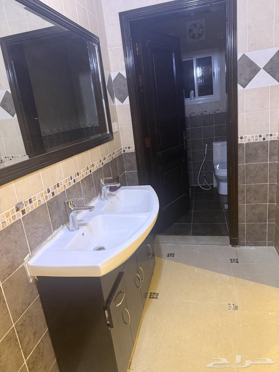 5 bedroom apartment in Al Kawthar, Jeddah 6