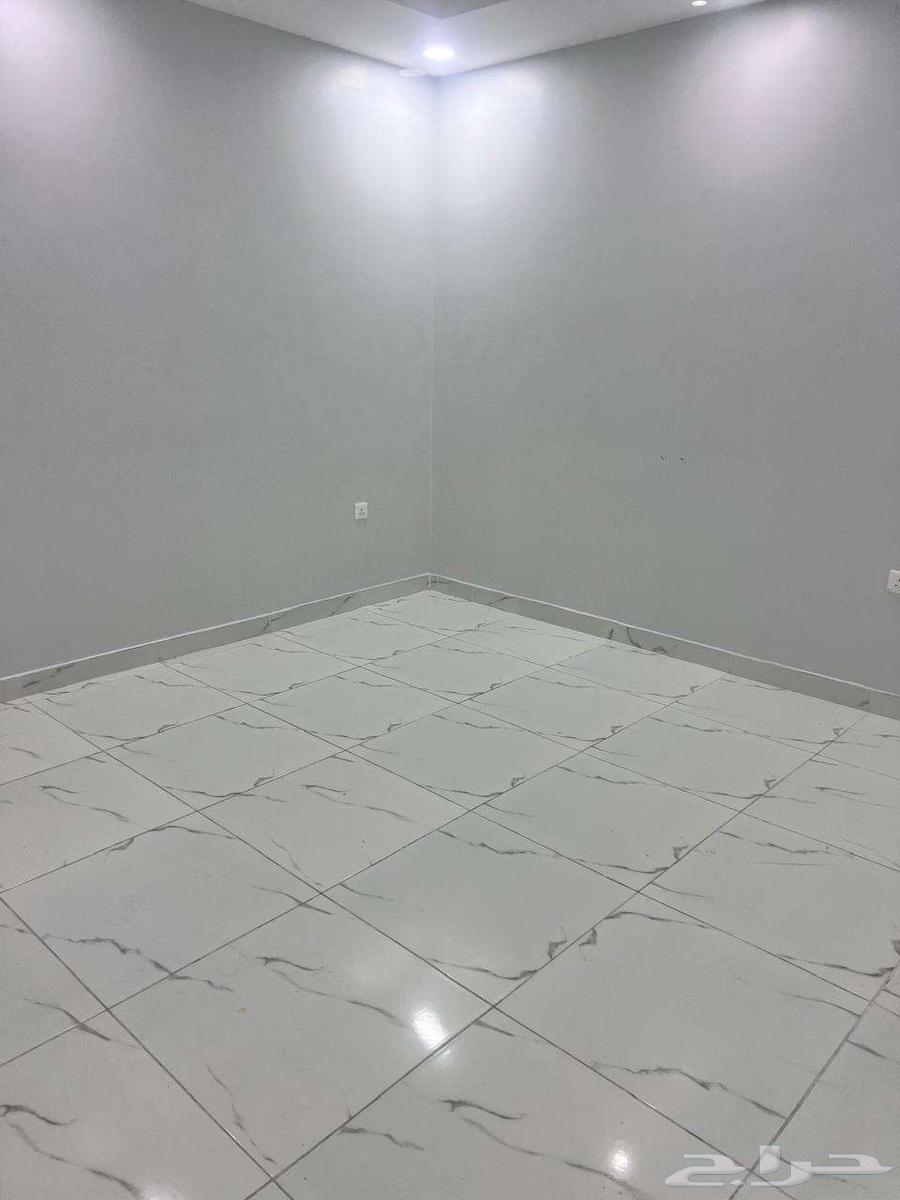 3 bedroom apartment in Al Yaqout, Jeddah 8