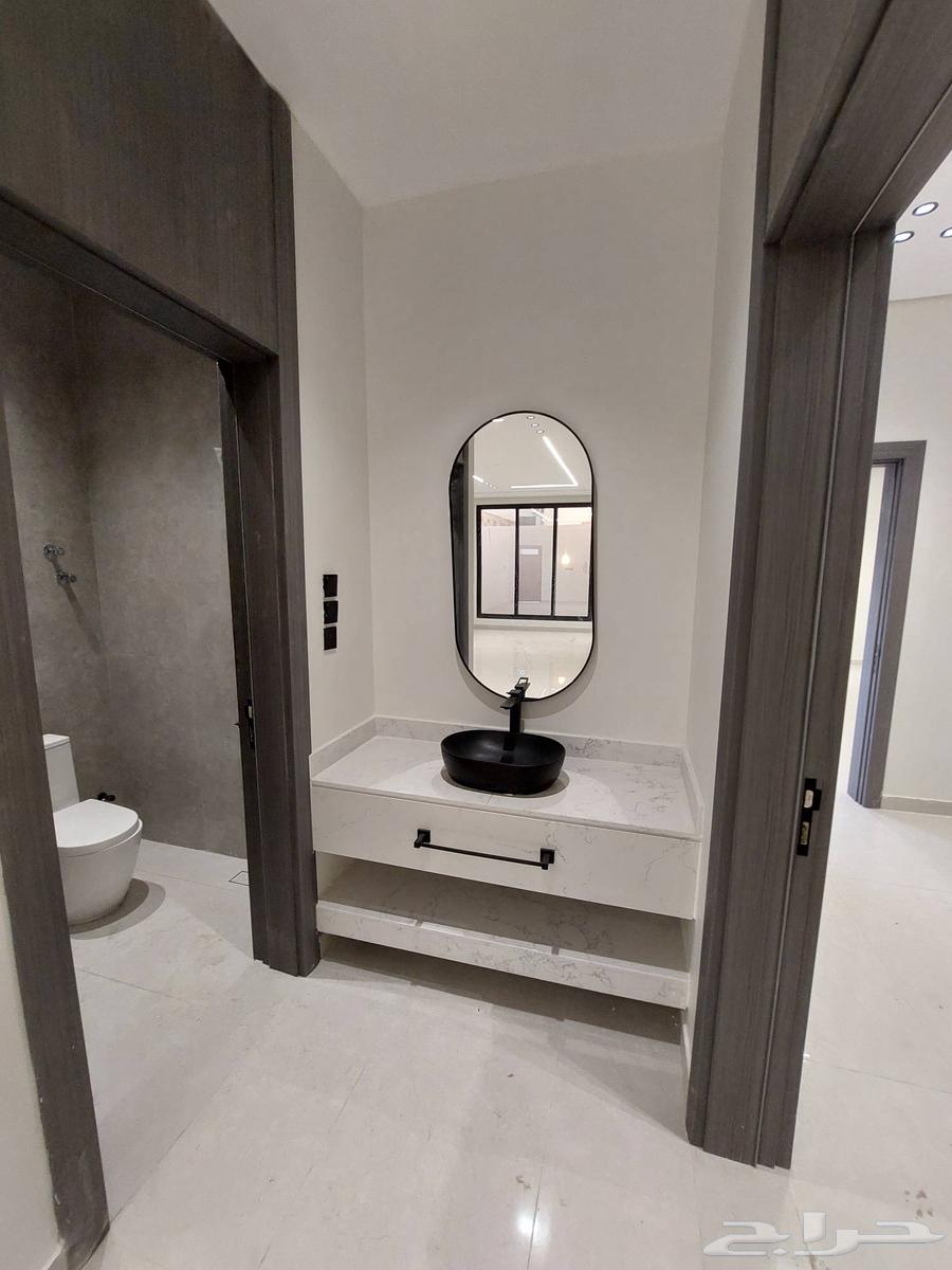 10 bedroom villa in Uhud, Eastern Province 5