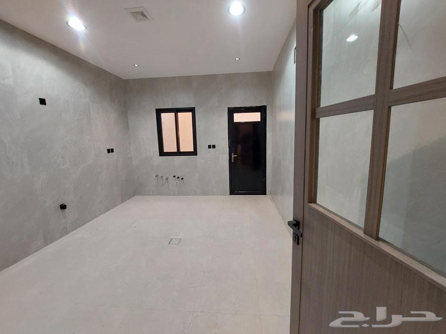 10 bedroom villa in Uhud, Eastern Province 9