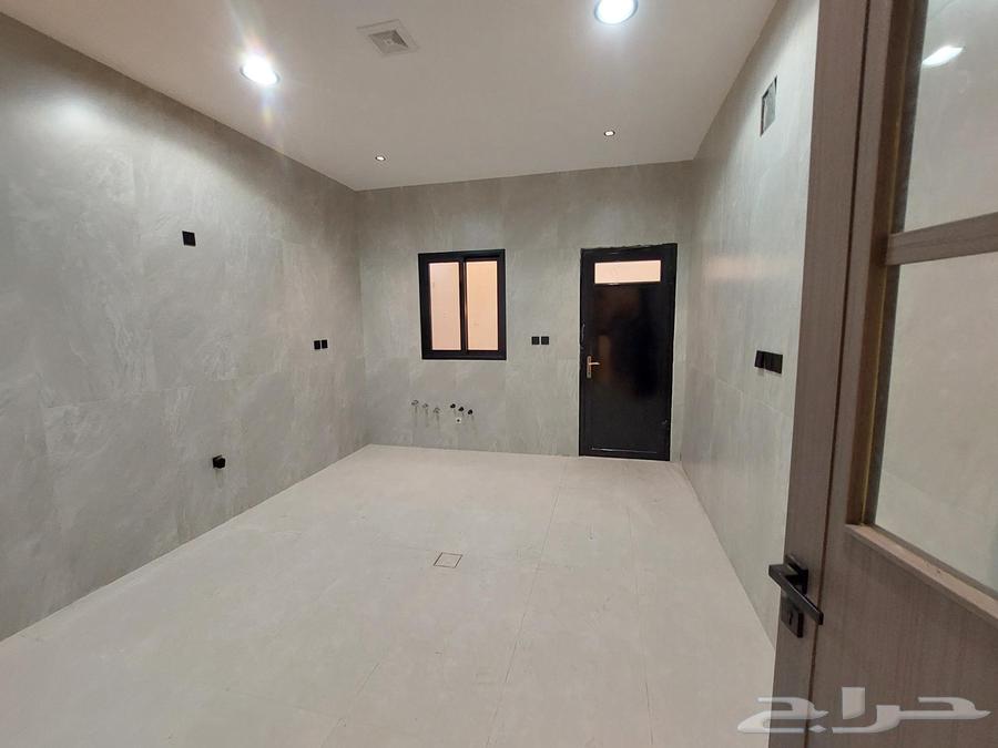 10 bedroom villa in Uhud, Eastern Province 18