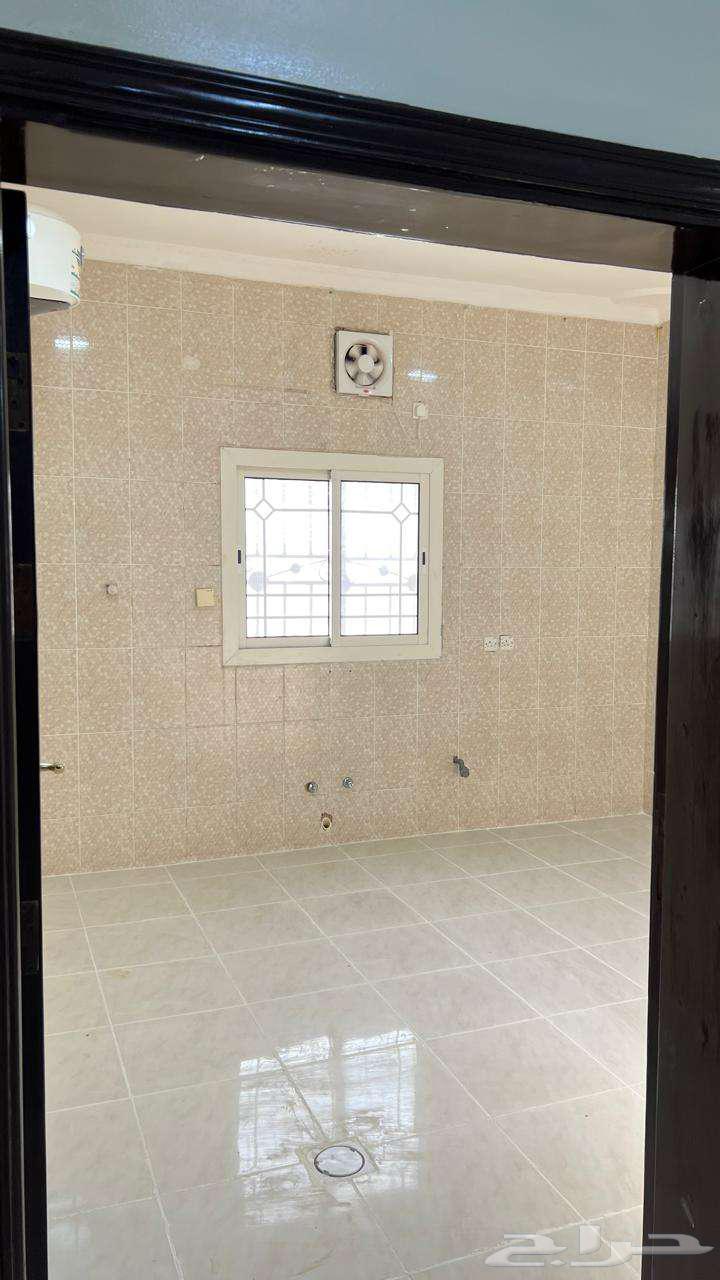 2 bedroom apartment in Al Ranuna, Madinah 12