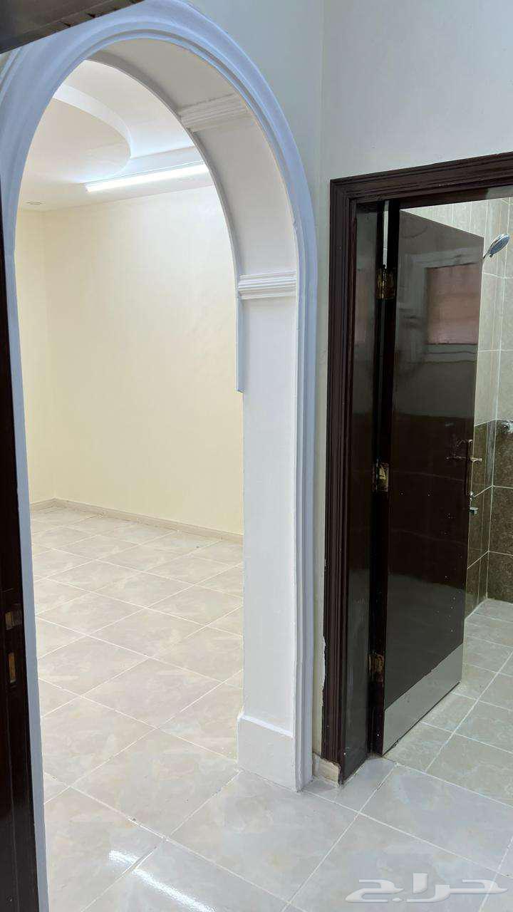 2 bedroom apartment in Al Ranuna, Madinah 5