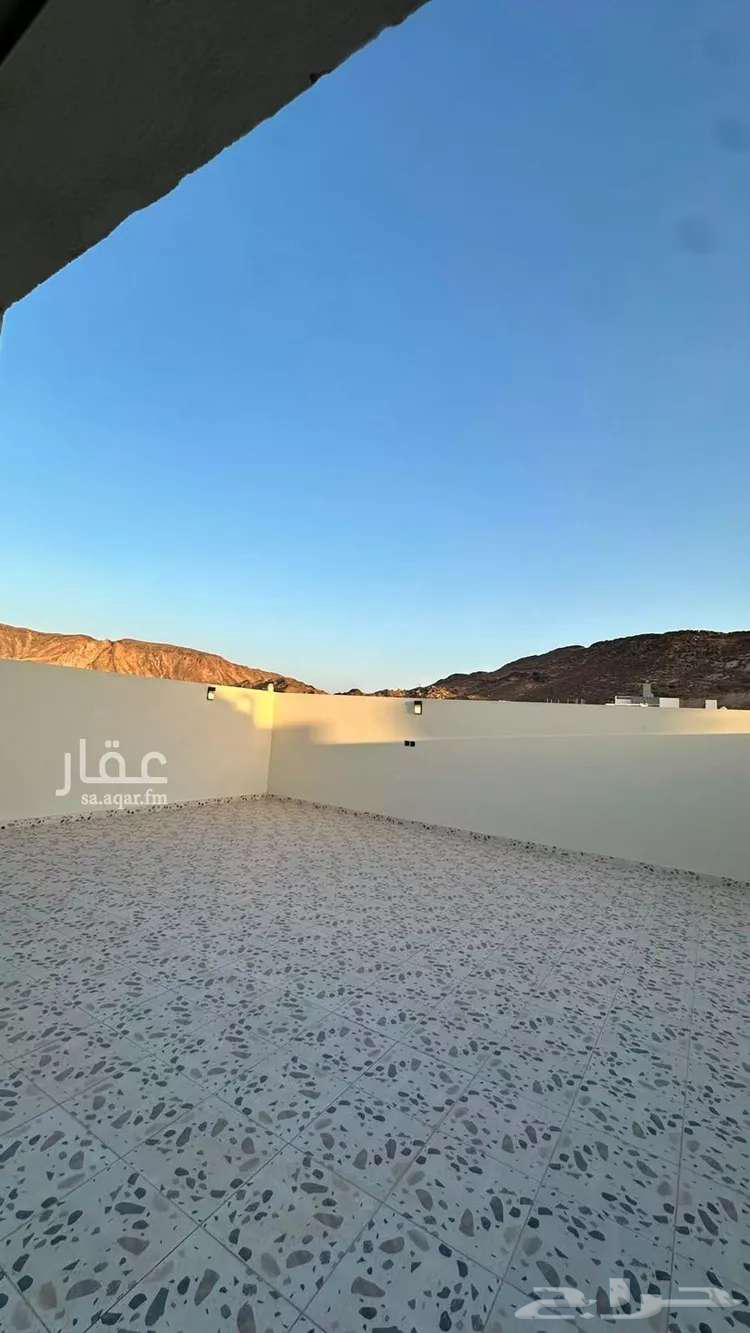 5 bedroom apartment in Al Salam, Madinah 4