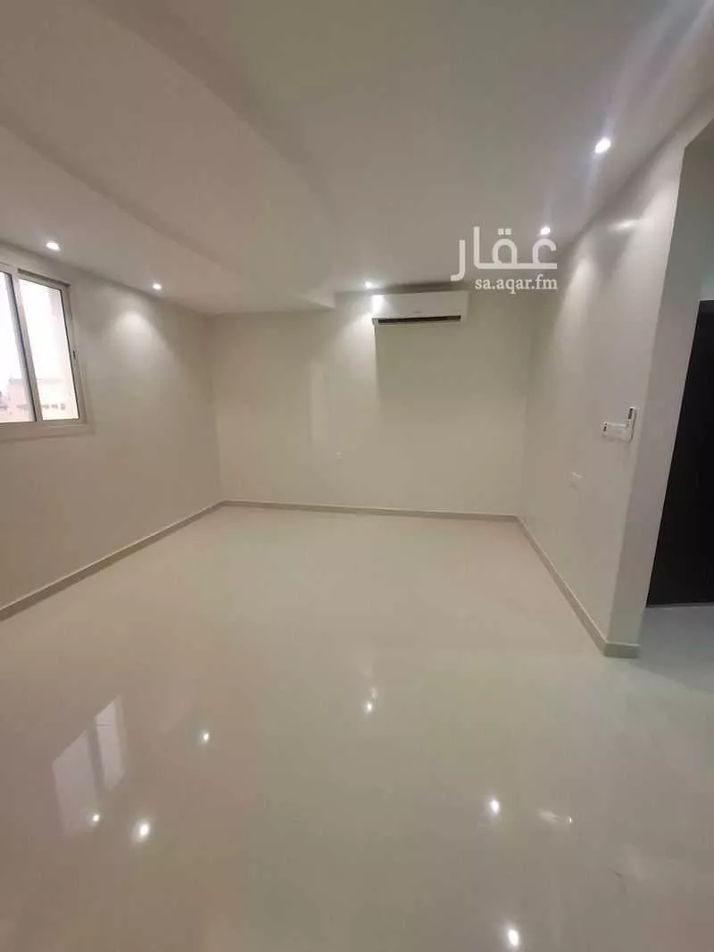 2 bedroom apartment in Dhahrat Laban 9