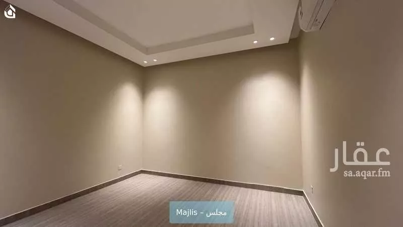 شقة 4 غرف في العارض 4