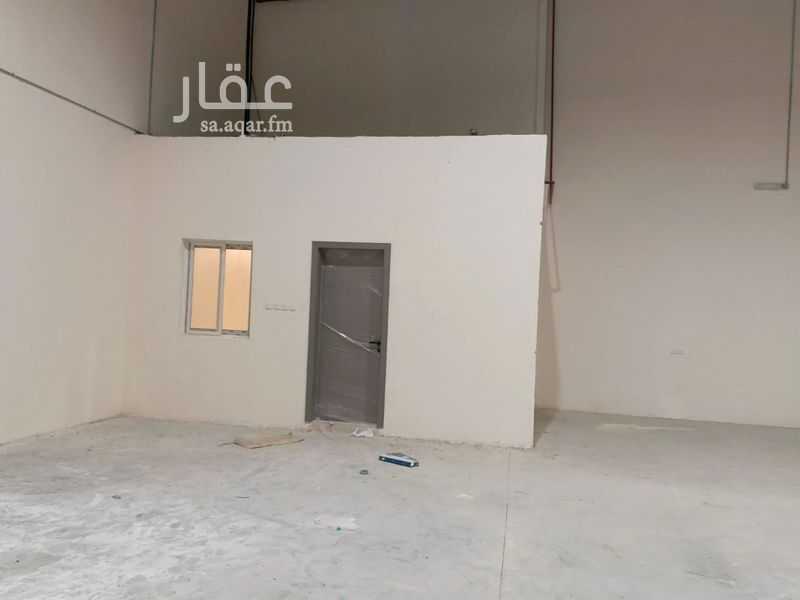 1 bedroom warehouse in Al Ghnamiah, Riyadh 14