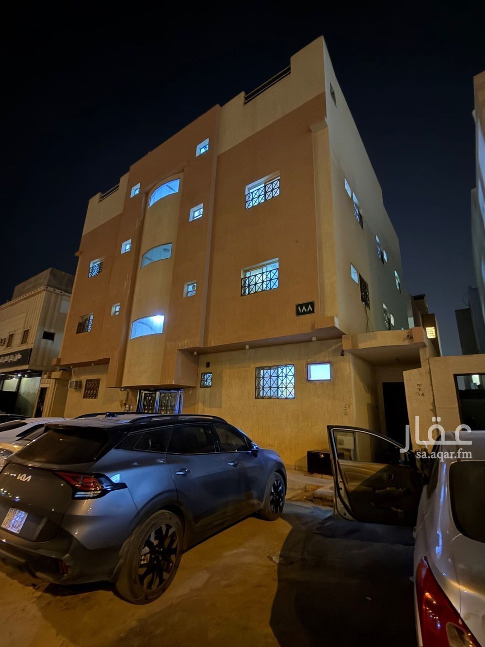 24 bedroom building in Dhahrat Laban, Riyadh