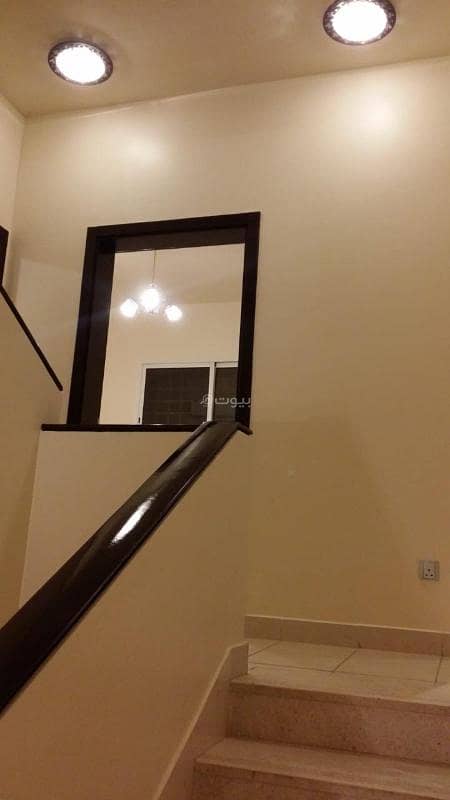 4 bedroom villa in Qurtubah, Riyadh 9
