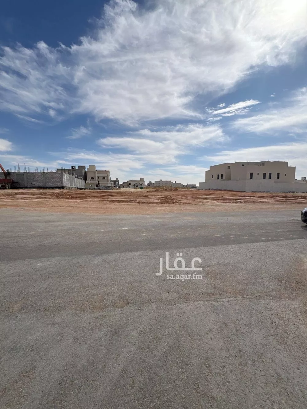 942 sqm land in Ash Sharq 6