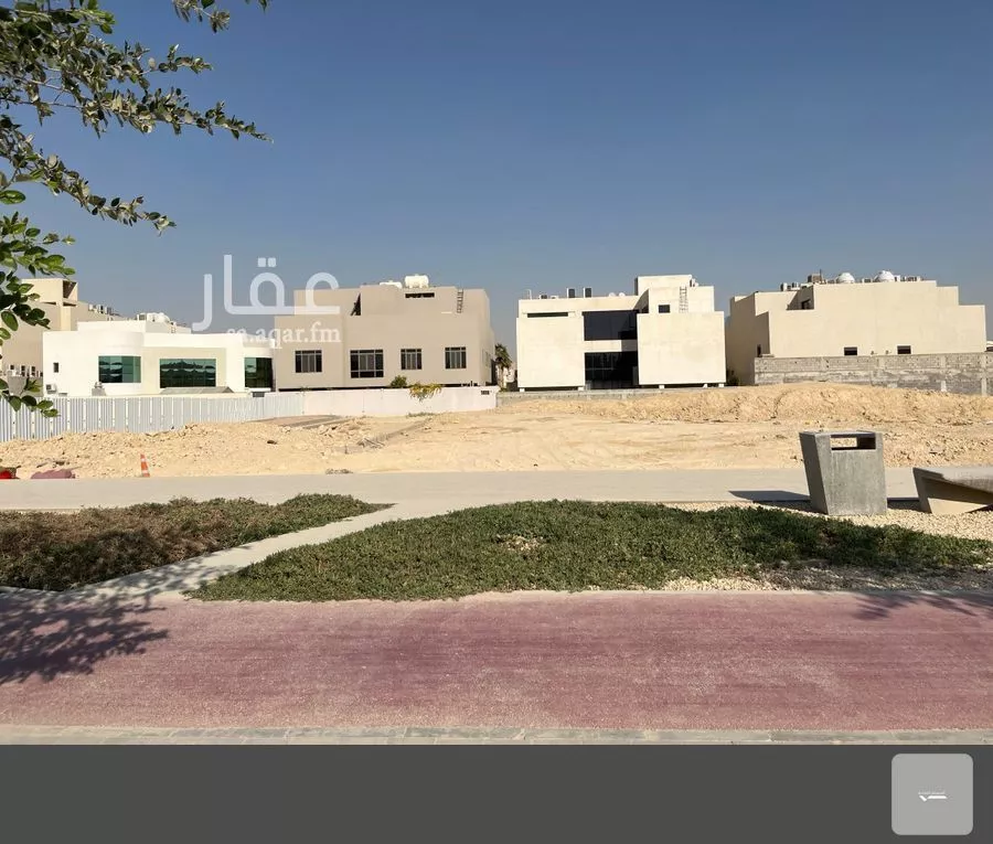 4950 sqm land in Al Malqa 4