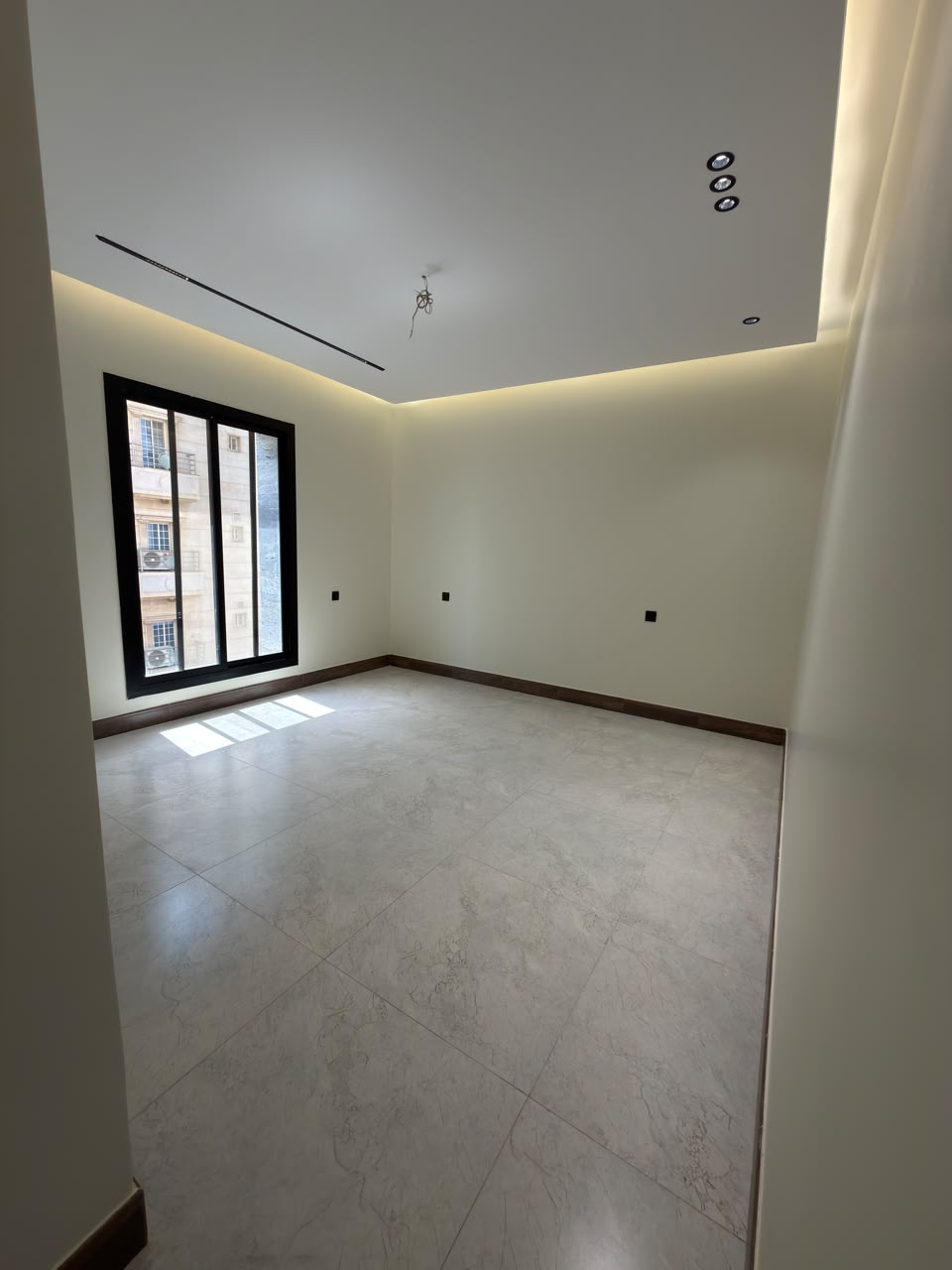 3 bedroom apartment in Al Rawdah, Jeddah 9