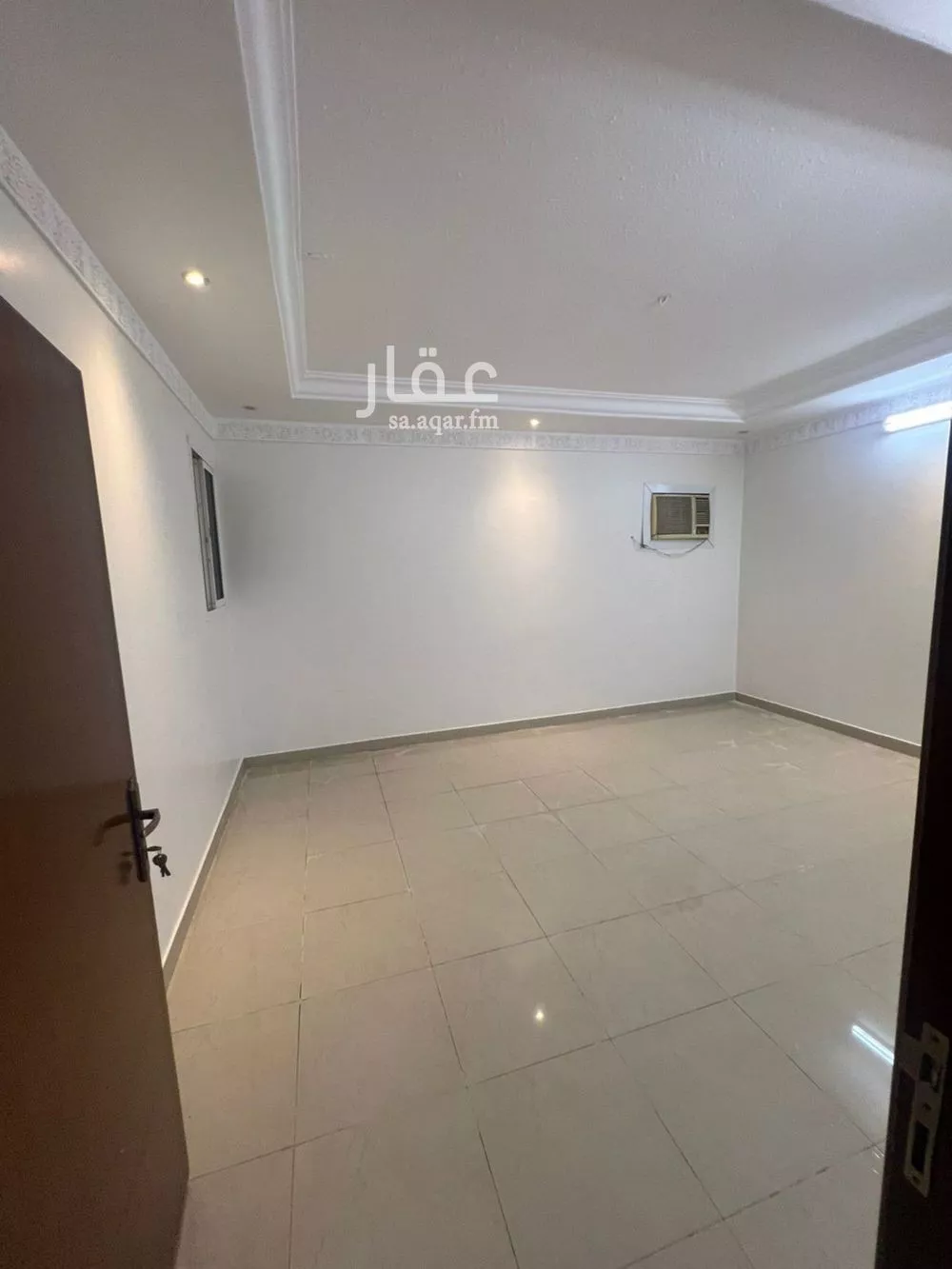 3 bedroom floor in Al Hazm 7