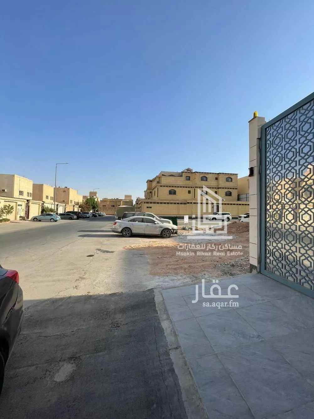 360 sqm land in Al Yarmouk 3