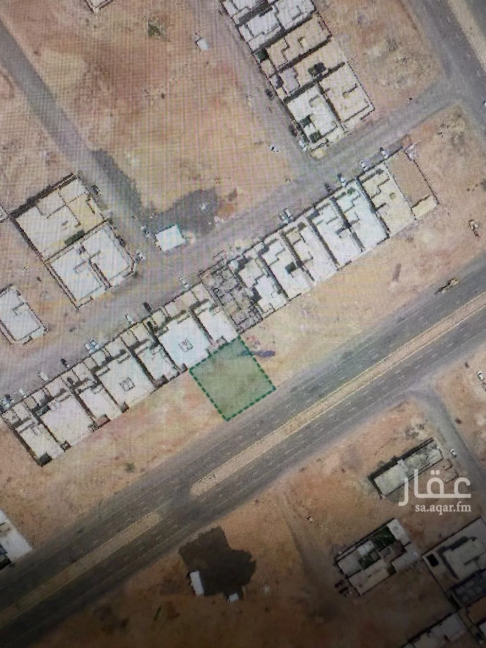 810 sqm land in Al Mahdiyyah 7