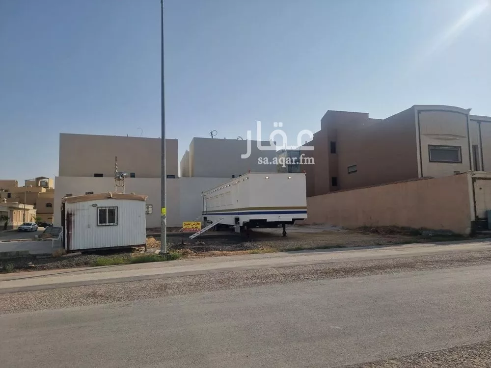 450 sqm land in Dhahrat Laban 9