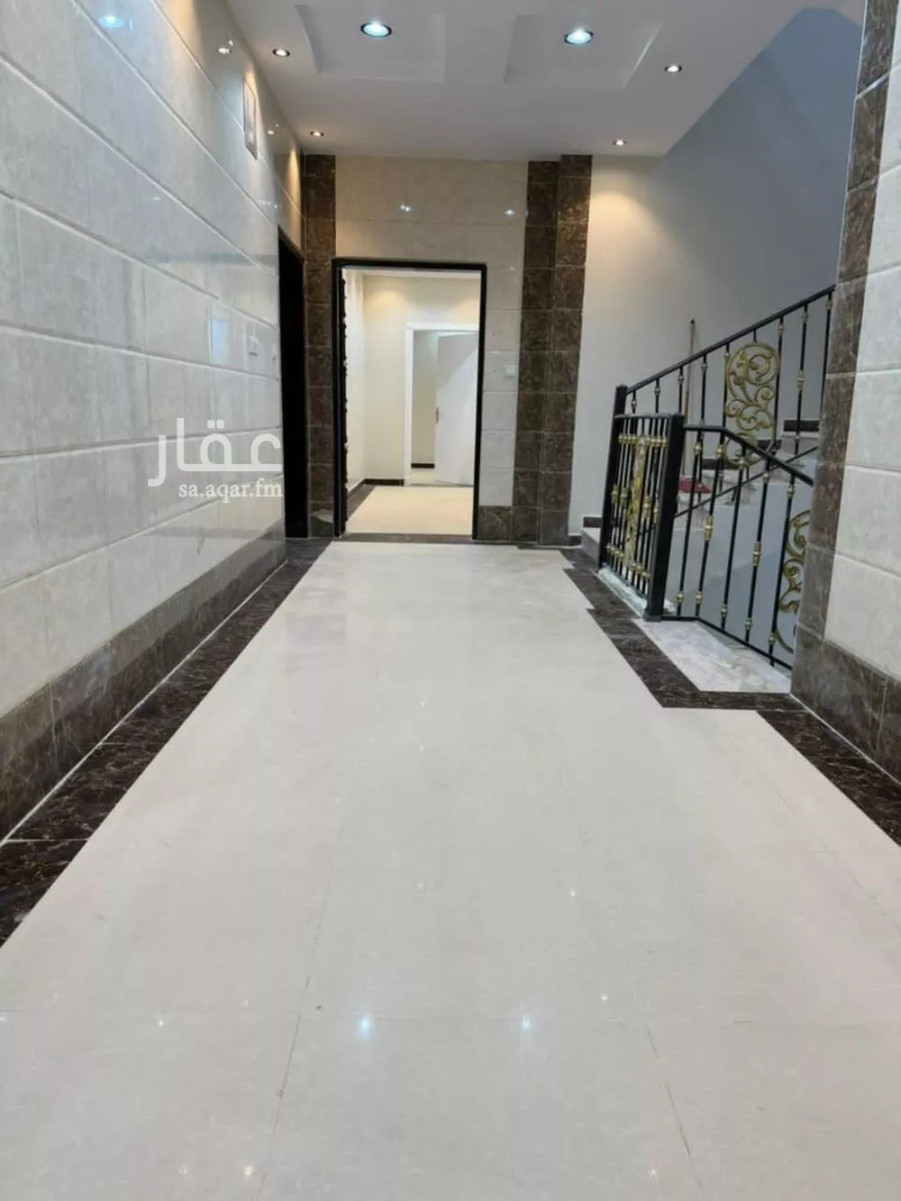 شقة 1 غرف في الملقا 5