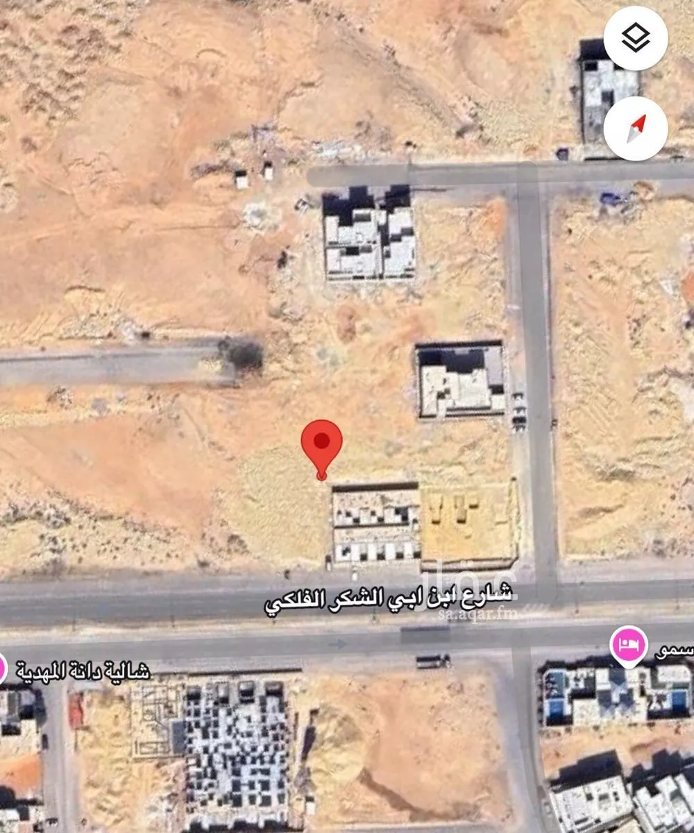 720 sqm land in Al Mahdiyyah 4