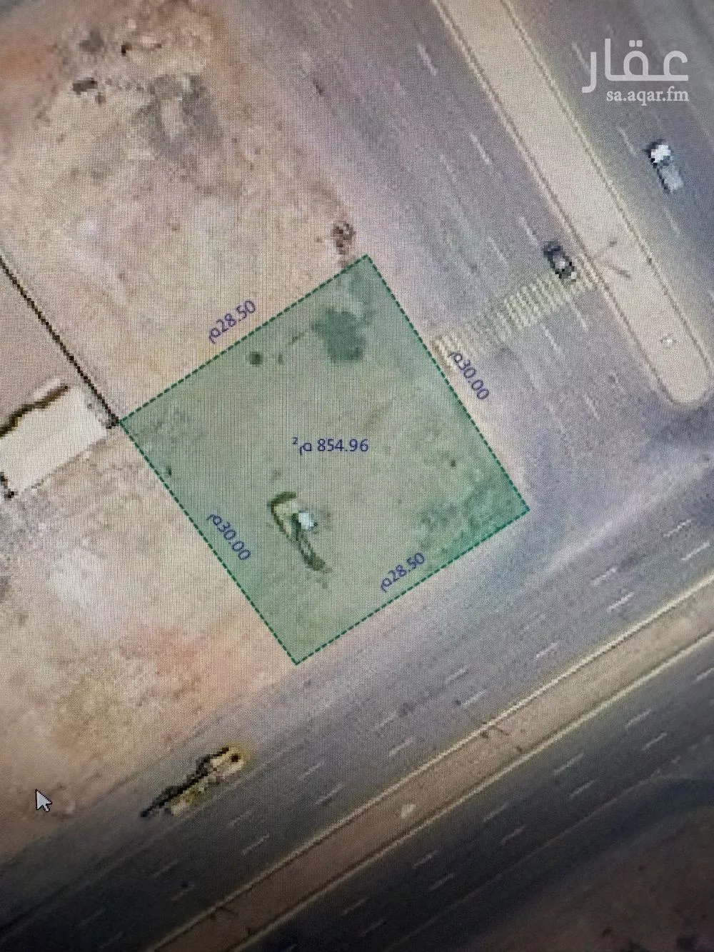 855 sqm land in Al Mahdiyyah 4