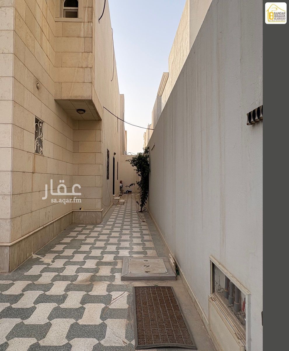 4 bedroom villa in Al Ghadir, Riyadh 6
