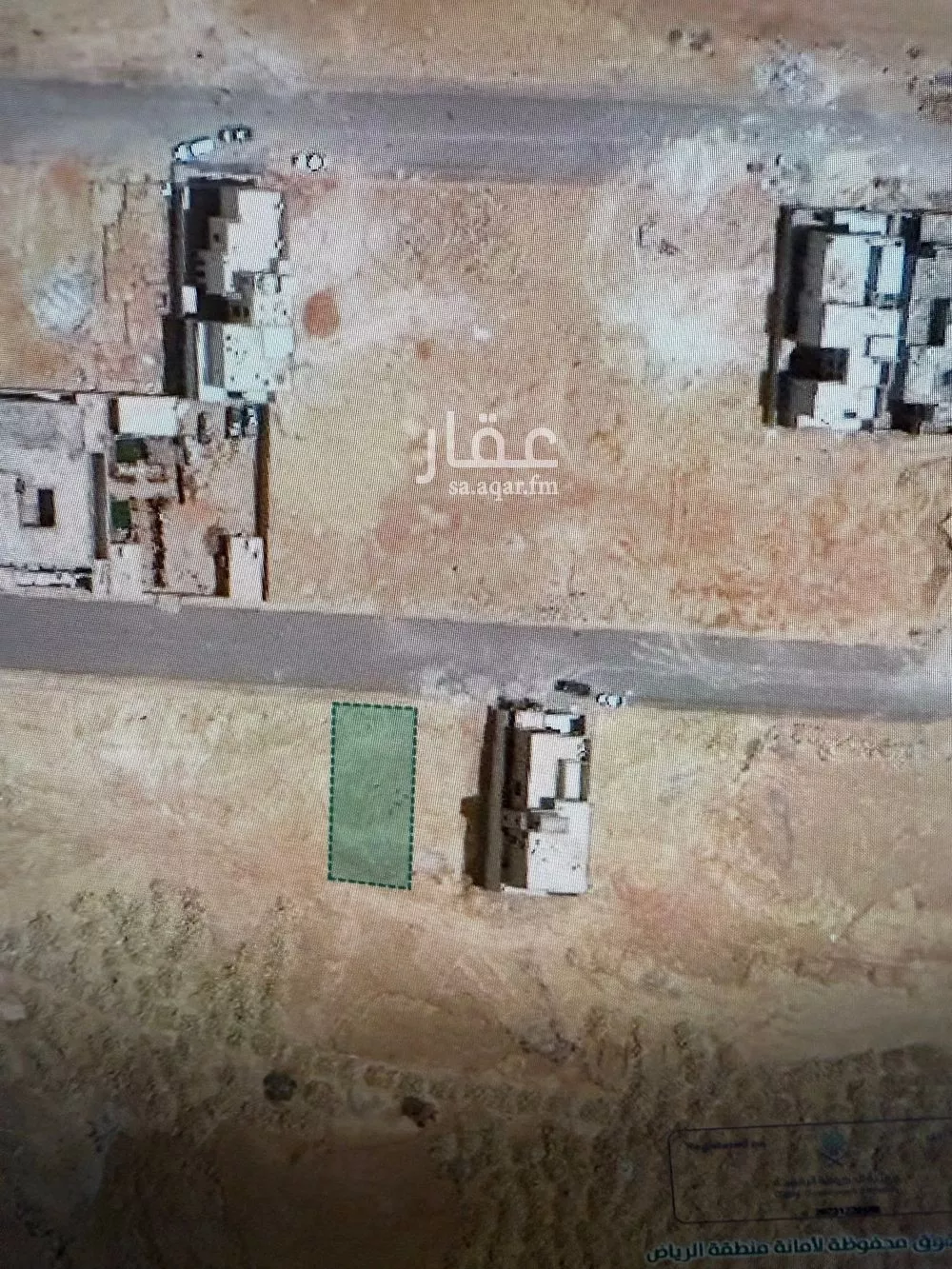 390 sqm land in Al Mahdiyyah 14
