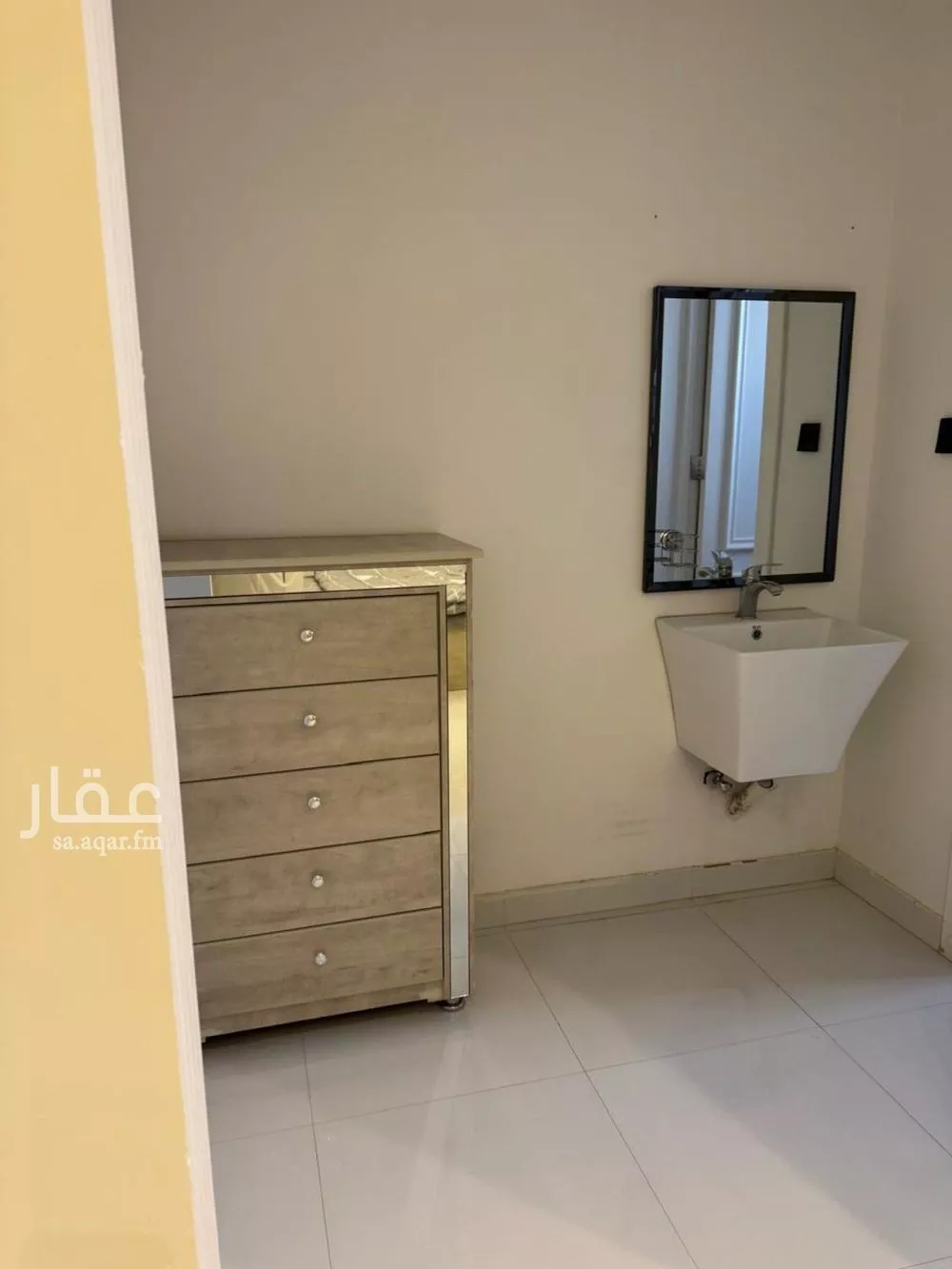 4 bedroom apartment in Al Qadisiyah 6