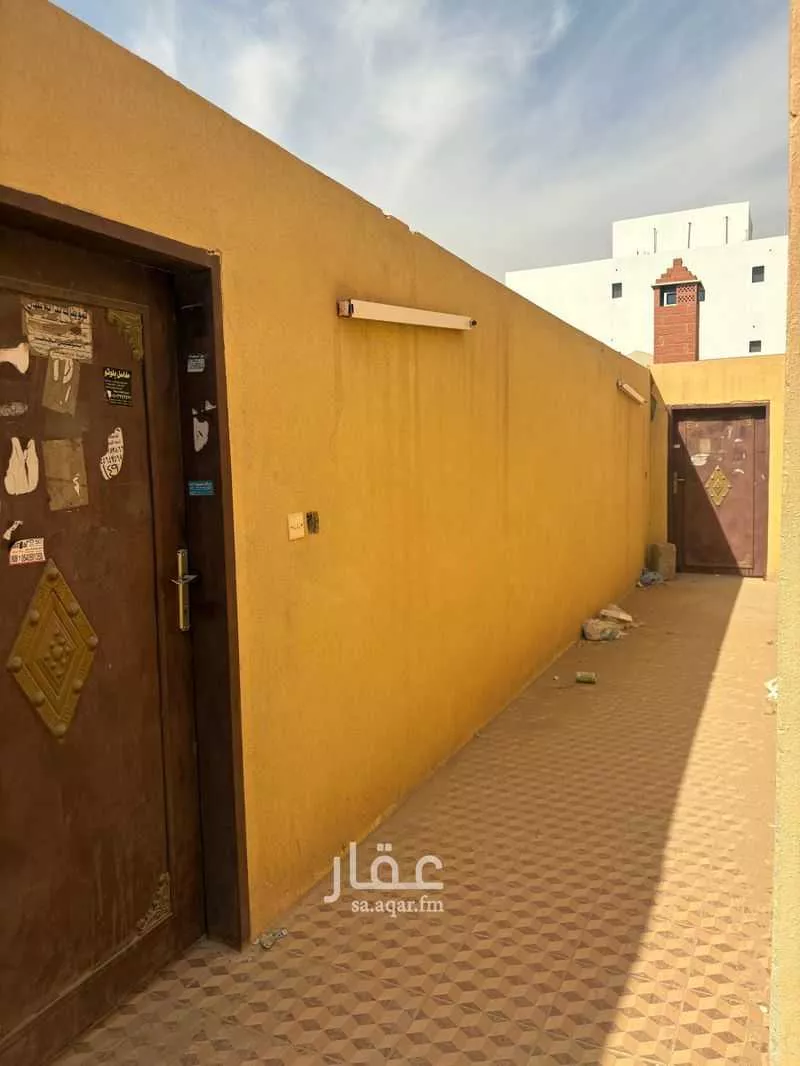 612 sqm land in Al Maizilah 4