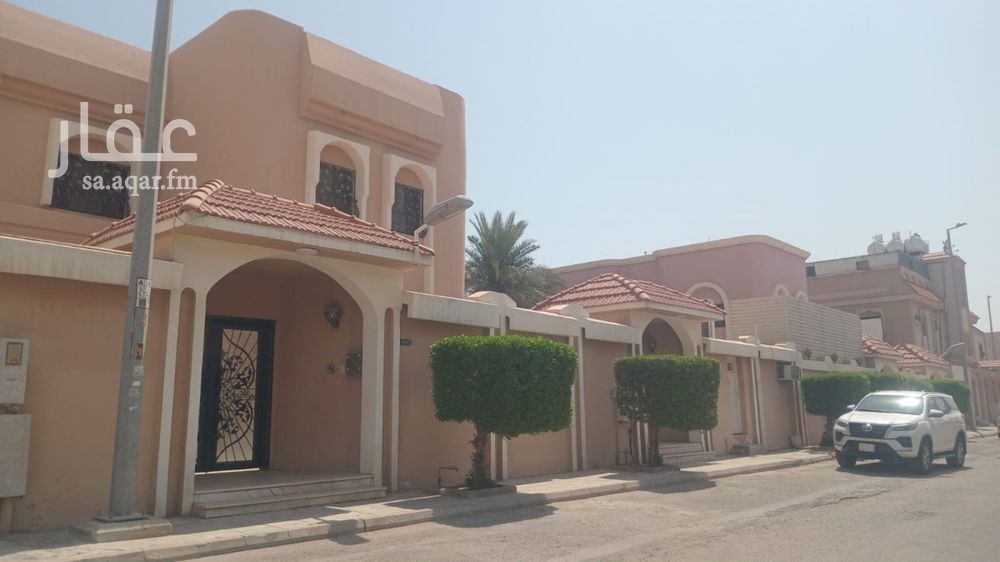 4 bedroom villa in Uhud, Eastern Province 4