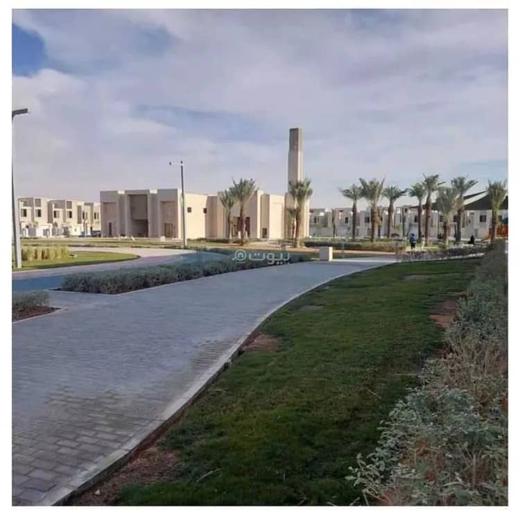 4 bedroom villa in King Khalid International Airport, Riyadh 2